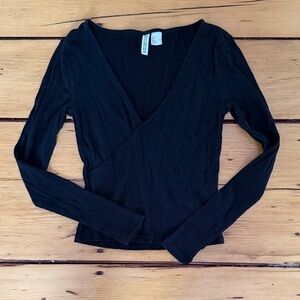 H&M Black V-Neck Long Sleeve Top
